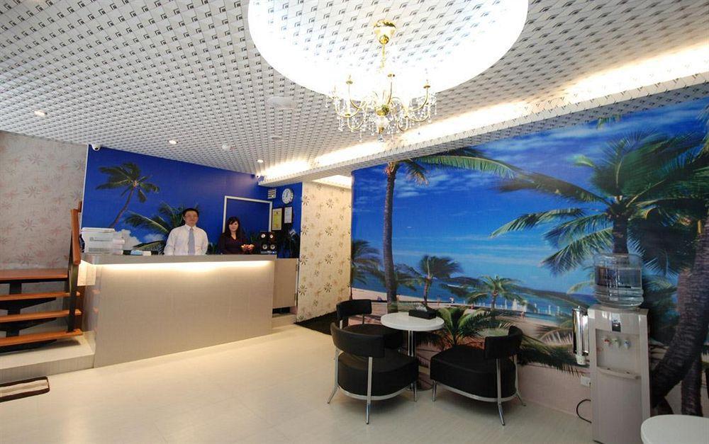 Happiness Inn Taipei Bagian luar foto